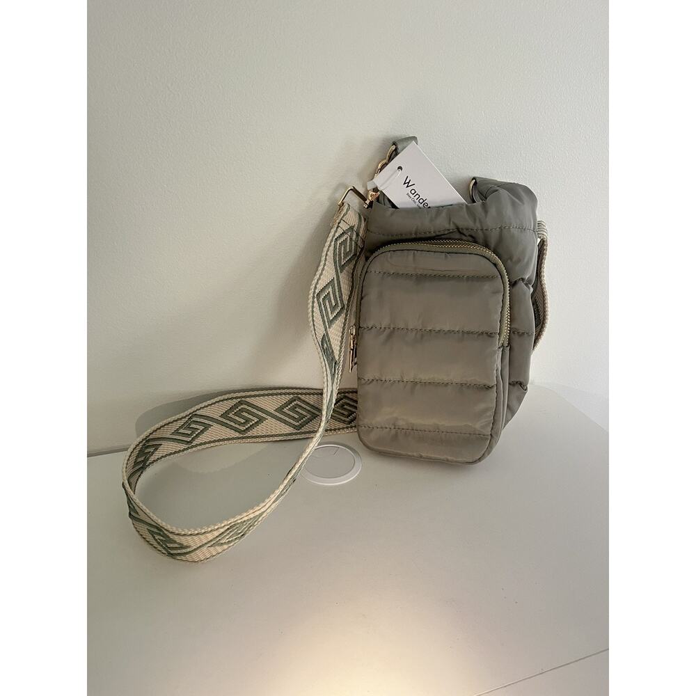 WanderFull Hydrobag Quilted Water Bottle Holder Sling Crossbody Sage - NWT